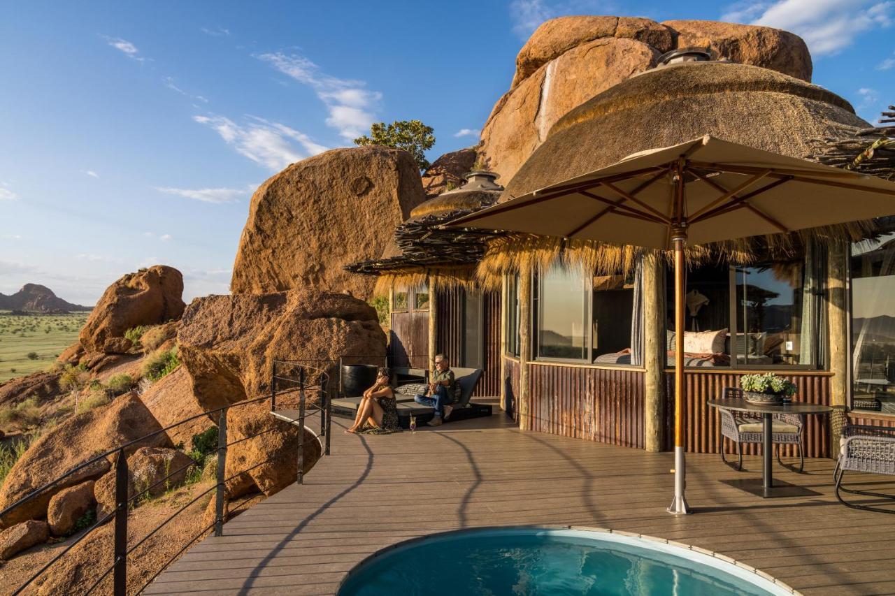 Camp Kipwe Hotel Twyfelfontein Exterior photo